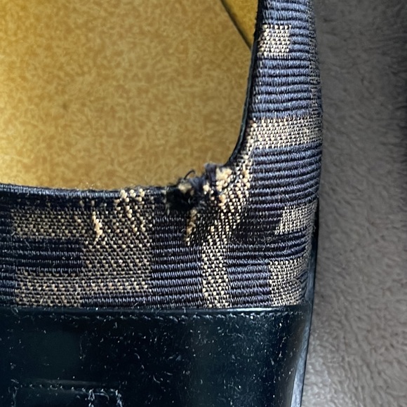 FENDI // Zucca FF monogram logo leather cap toe pumps (7) - Picture 5 of 5